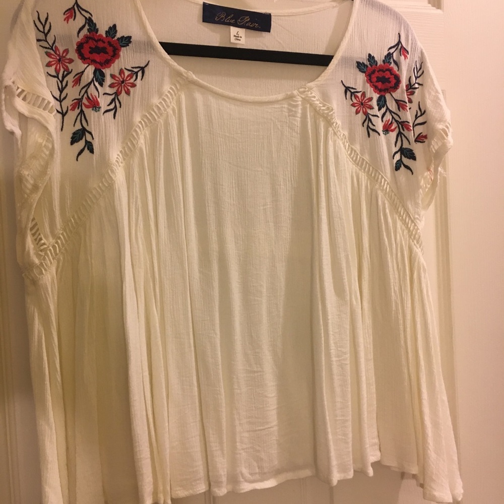 White flowy blouse
